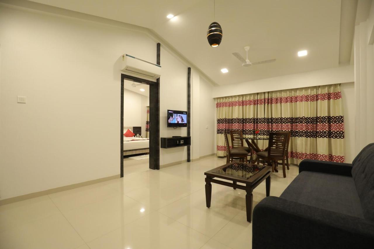 Imperial Grande Resort Lonavala Eksteriør bilde