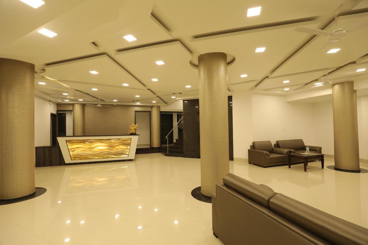 Imperial Grande Resort Lonavala Eksteriør bilde