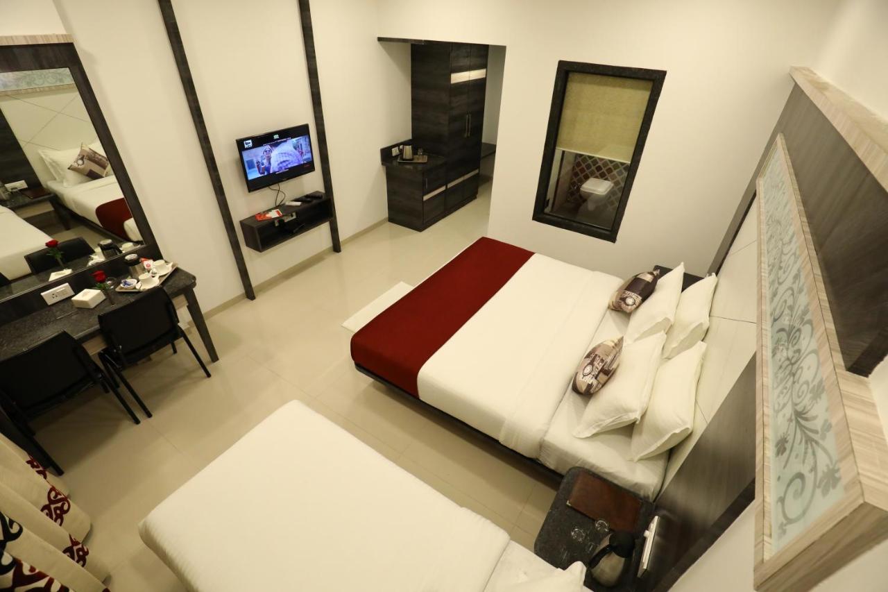 Imperial Grande Resort Lonavala Eksteriør bilde